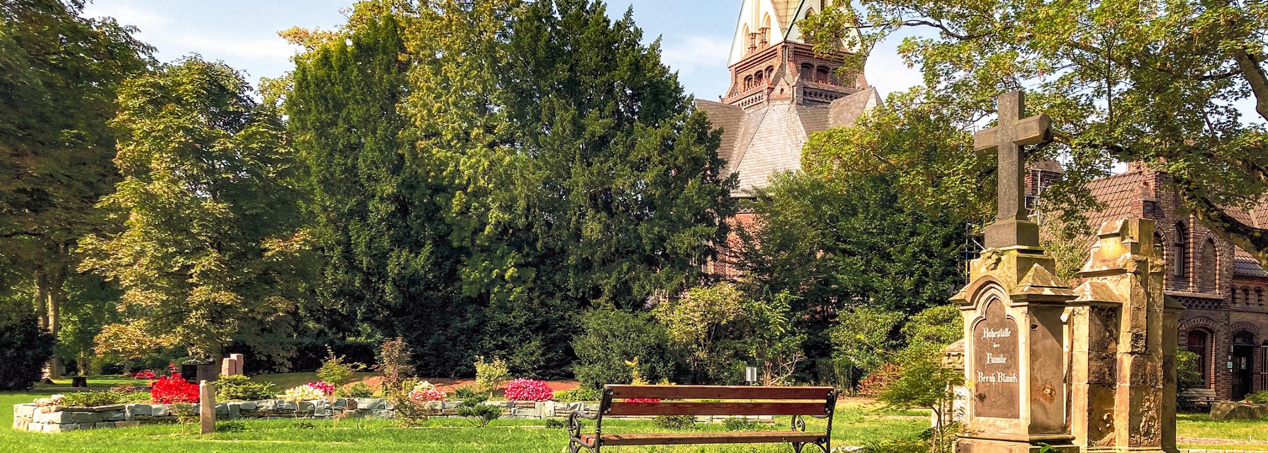 Duisburg Rahm Friedhof katholisch St. Hubertus Bestattung Grabpflege Me-